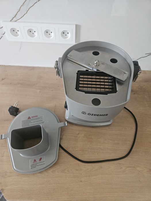 Продам кухонный измельчитель Ozdemer Ozd -1003!