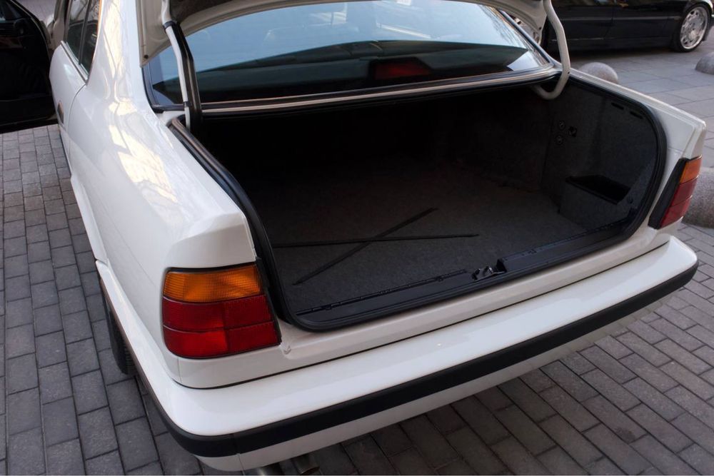 Bmw e 34 540i Amerikanka
