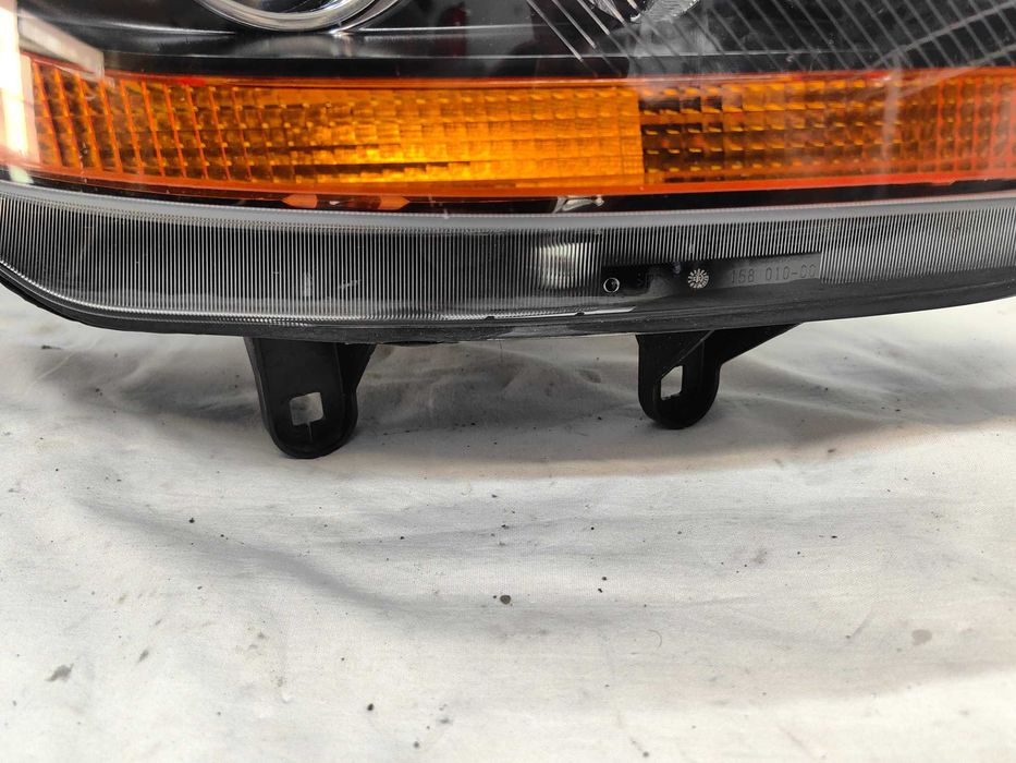 Оригинален фар БМВ E85  BMW Z4  E85 E86  H7