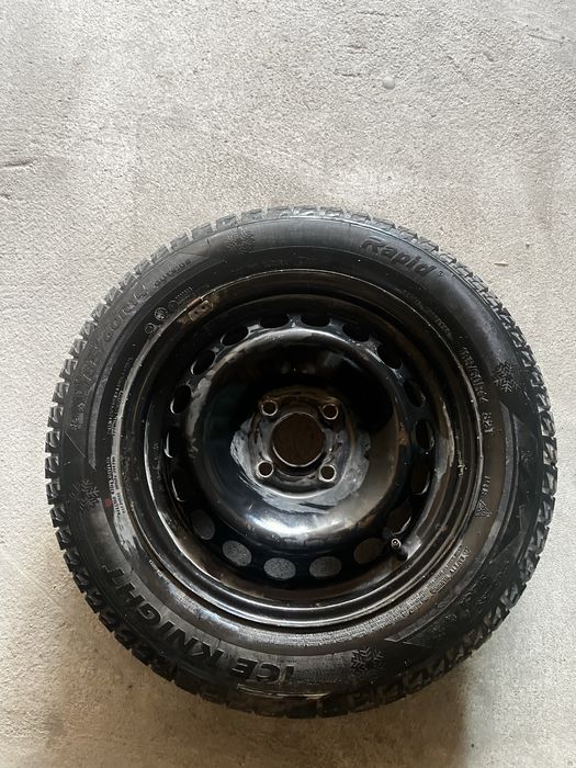 Продам диск с зимней резиной(новая)