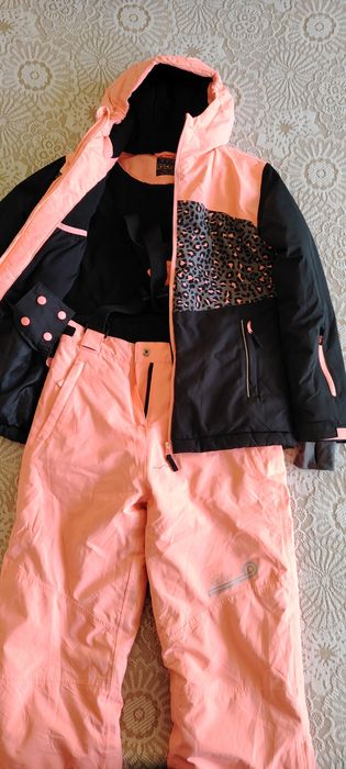 Îmbrăcăminte zăpadă / schi