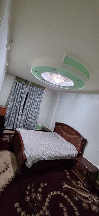 Продаётся 4/1/4  3 переделанная в 4-х комнатная квартира  115 кв метр.