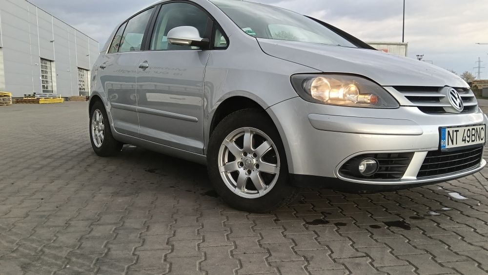 Vând vw golf 5 plus 2008