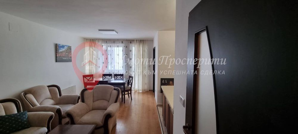 Дава се под наем Двустаен апартамент в София, Център - 73 кв.м за 648.21 € - Снимка #1
