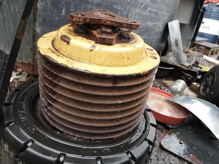 Fulie cu 8 curele canale de 13 mm lățime