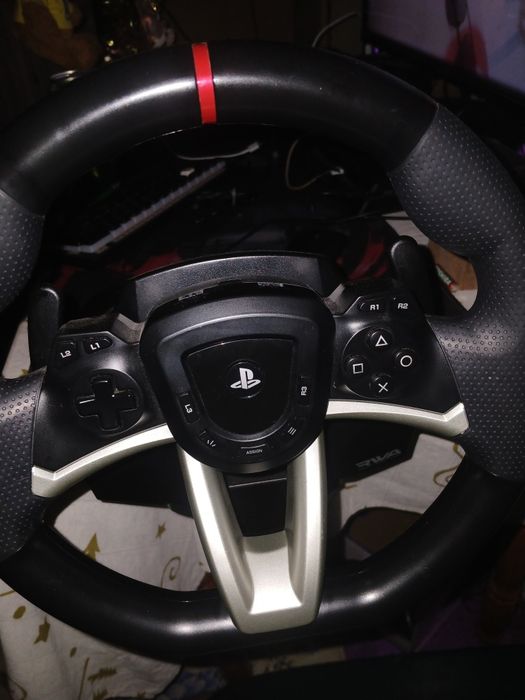 Vand volan gaming urgent!