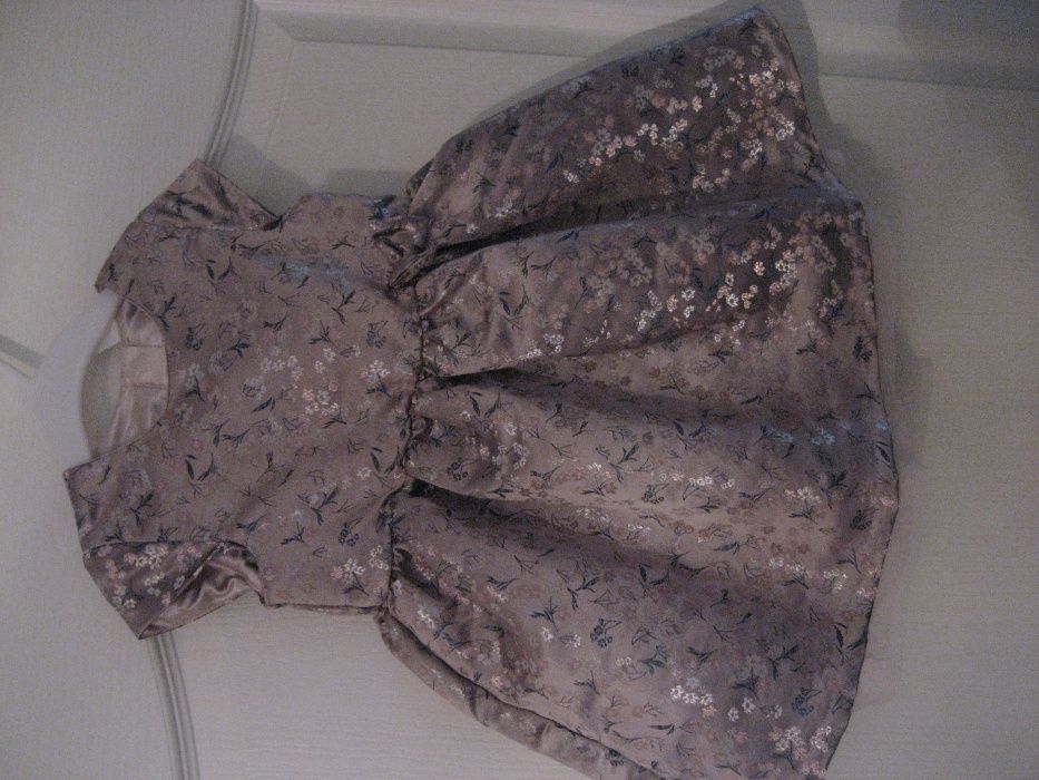 4 роклички за бебе