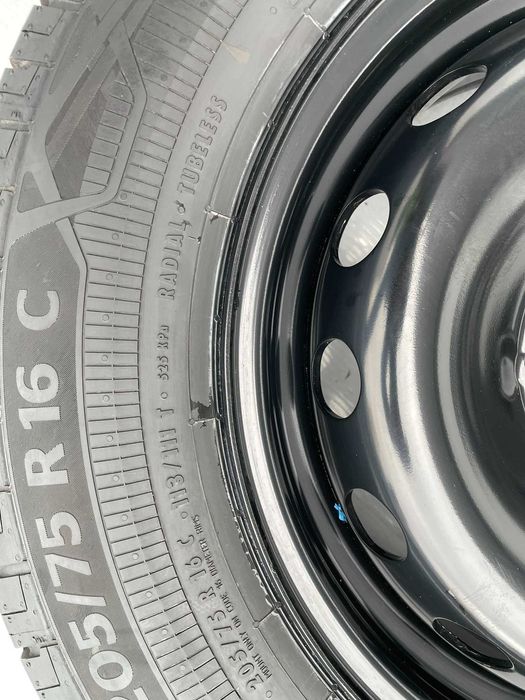 Set jante cu anvelope noi vara 205 75 r16c Continental Renault Master