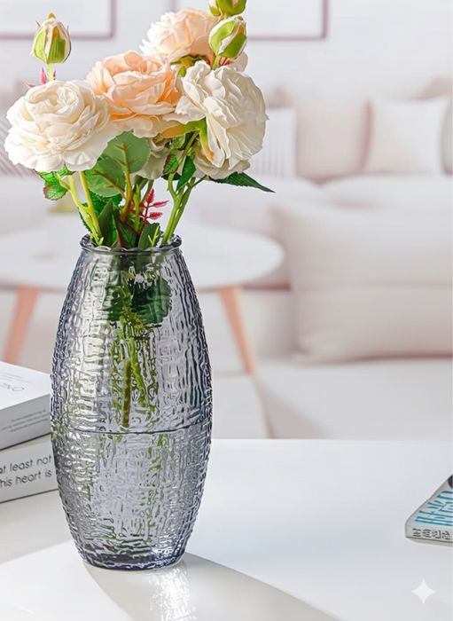 Настольные вазы