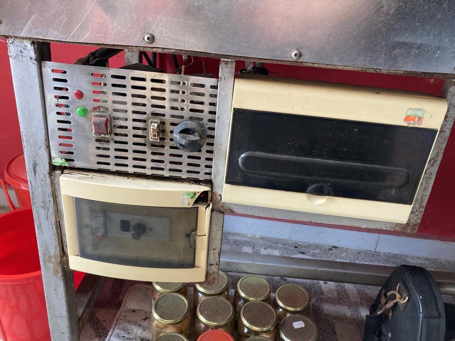 Лентова машина за печене на питки и пици