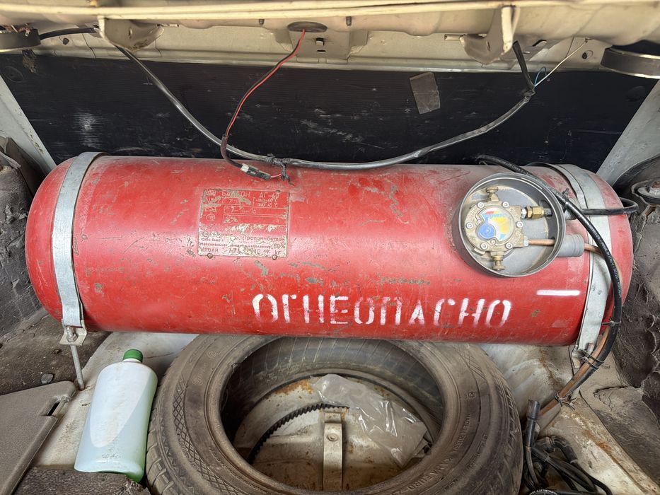 Продам Гбо сняли с нексия полный рабочий .