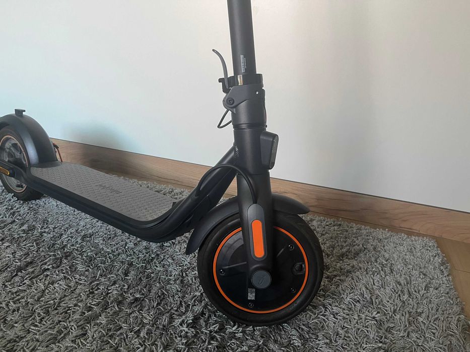 Segway - Ninebot Kickscooter F40E