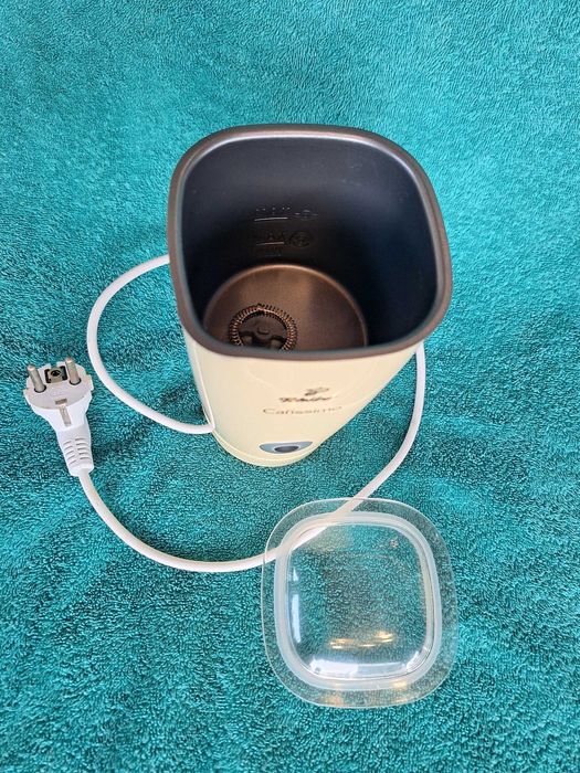 Aparat electric pentru spumare lapte cafea cappuccino Tchibo Cafissimo