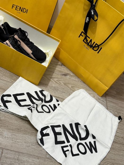 Дамски маратонки Fendi flow