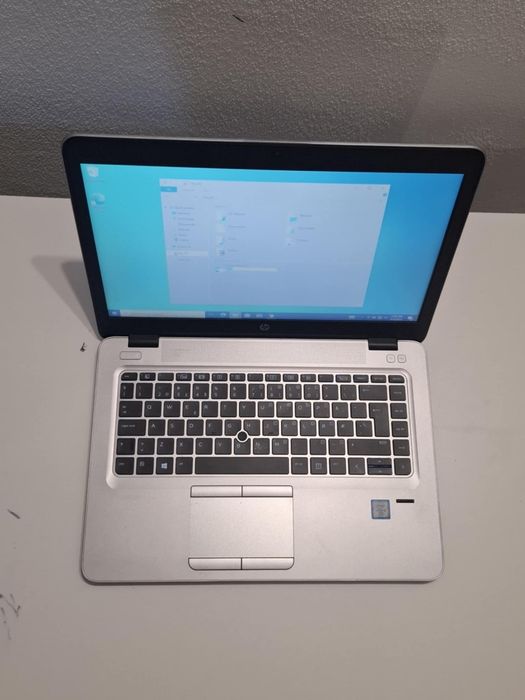 Laptop HP la 600 lei