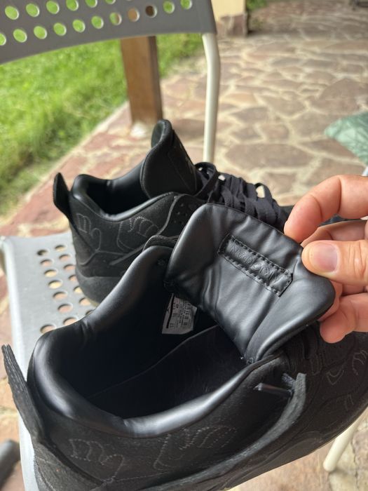 Nike  jordan 4 x KAWS  black