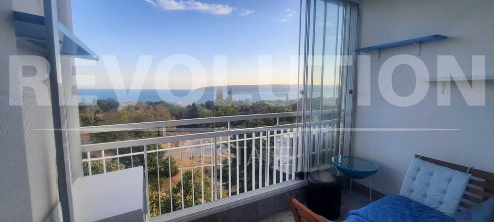 Дава се под наем Тристаен апартамент в Варна, Център - 100 кв.м за 1097.01 € - Снимка #4