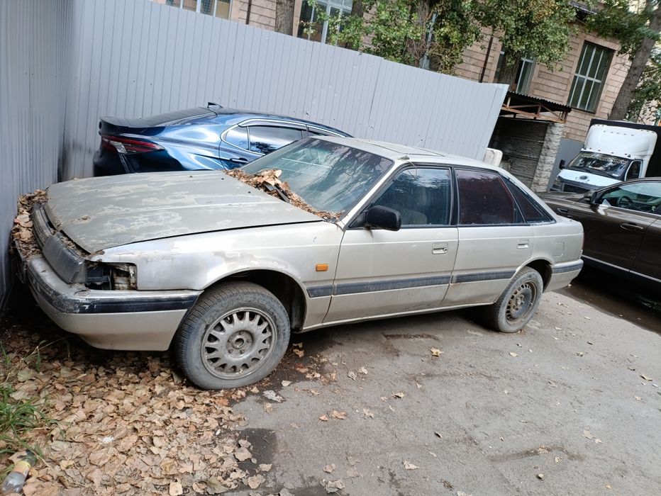 Продаю MAZDA 626 на запчасти