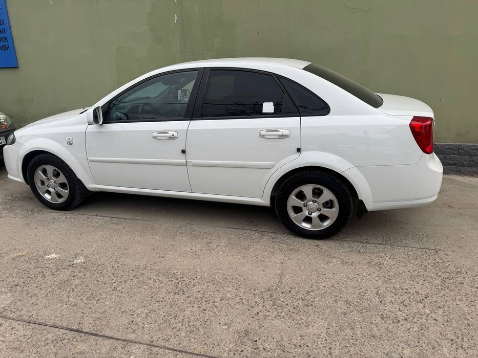 Gentra sotiladi holati zo'r