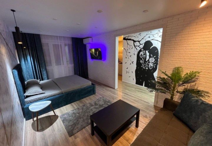 Сдаем квартиру по часам и по суткам на Абая Момышулы