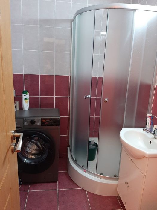 Vând Garsoniera cart. Mureșeni etajul 1 str. Gh. Doja