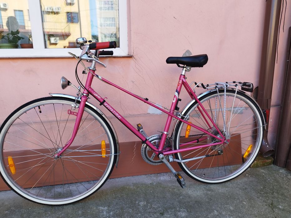 Vând bicicleta dama