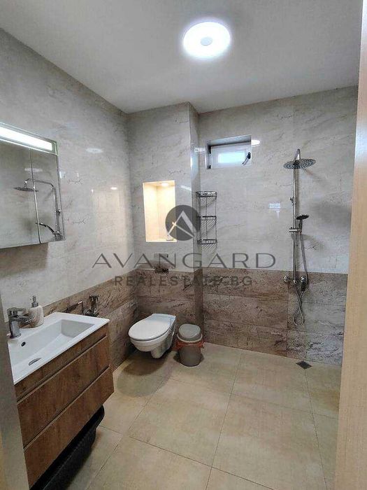 оф.25077 Самостоятелна къща в с. Скутаре