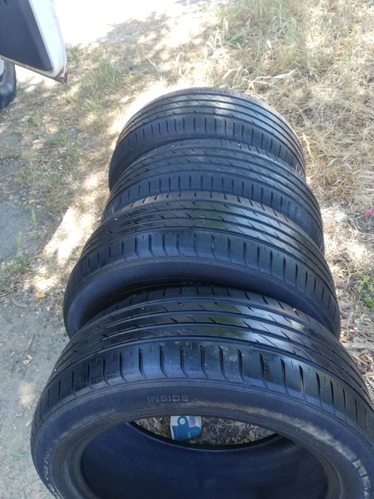 Гуми за джип 225 65 17 в много добро състояние 4бр ДОТ 2019