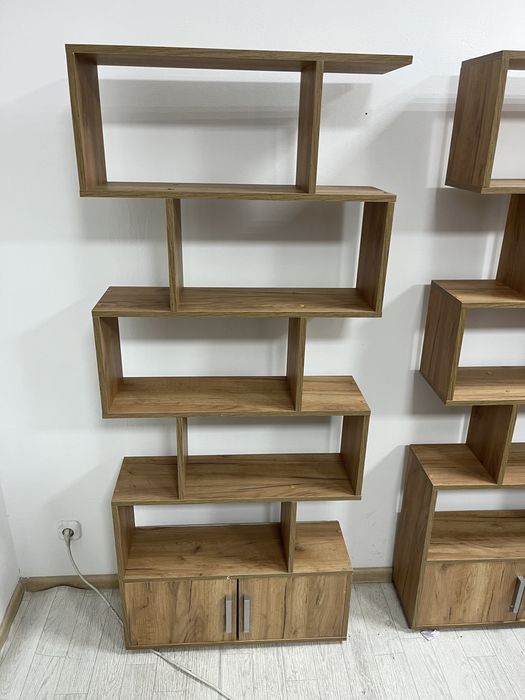 Стелажи общий 8 штук