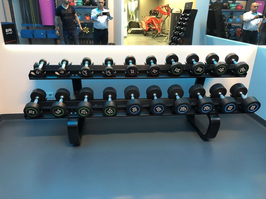 Depozit aparate fitness Technogym și Life fitness