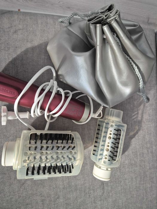 Perie rotativa Rowenta 800W ionizare si CADOU placa indreptat par