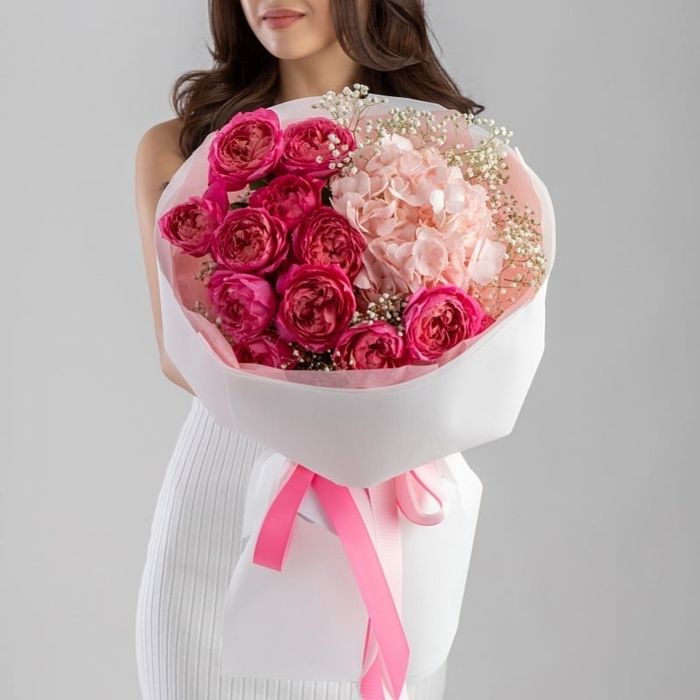 Розы пионы гортензии цветы букеты