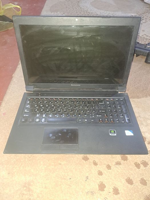 Lenova b570e sotiladi