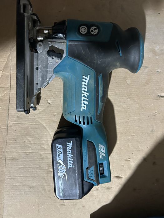 Pendular makita djv181!!