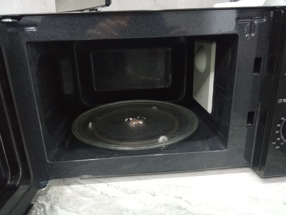 Продам микроволновую печь