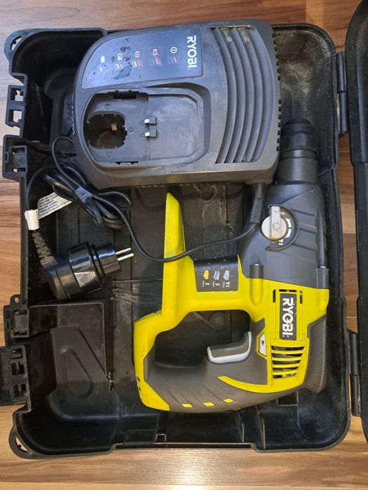 Перфоратор Ryobi