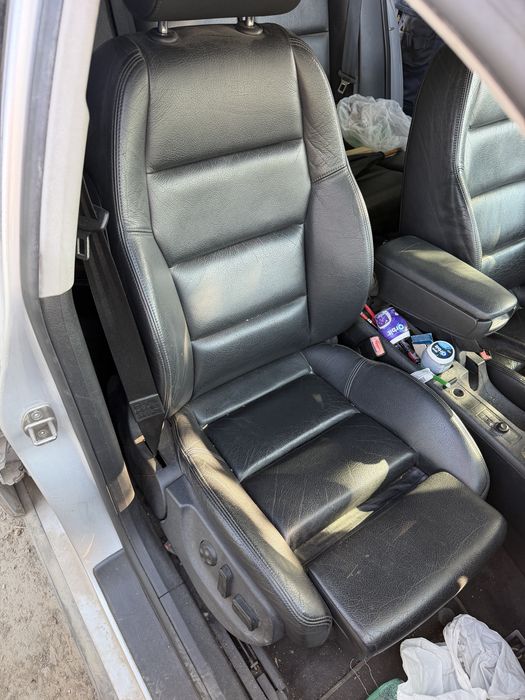 Audi a4 b6 3.0i v6 quattro