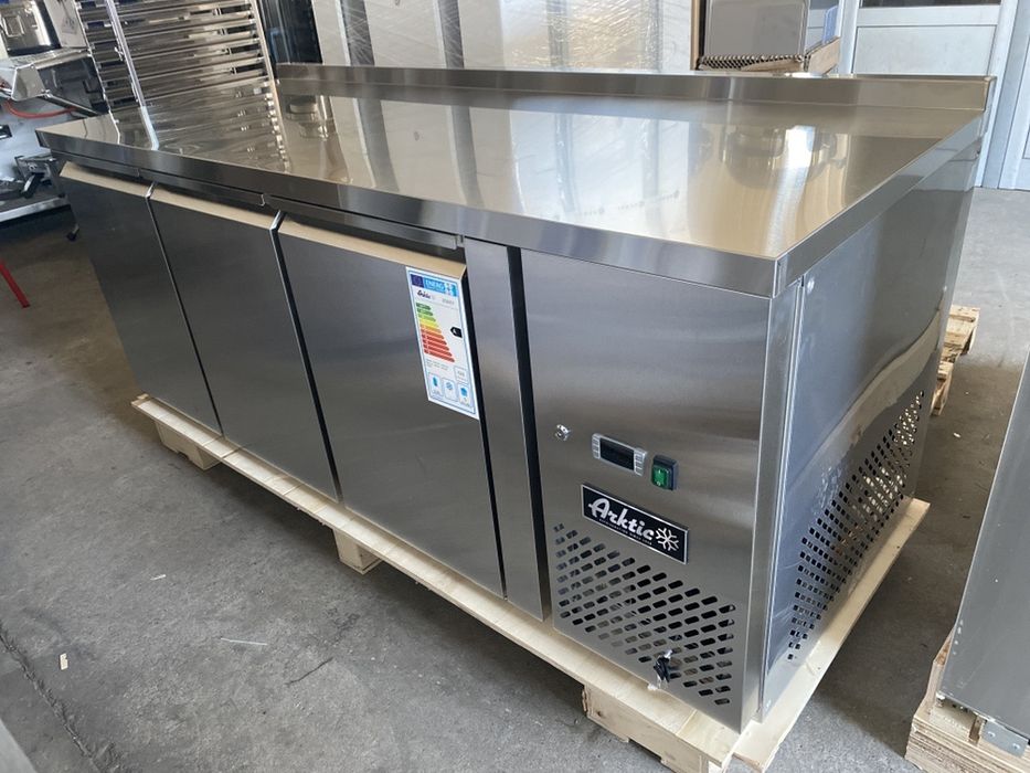 Хладилна маса 1800/700/850