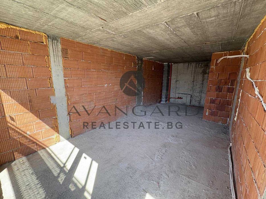 оф.22861 Двустаен с паркомясто/ Южен