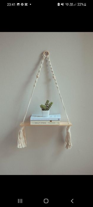 продам полочки для книг и прочего