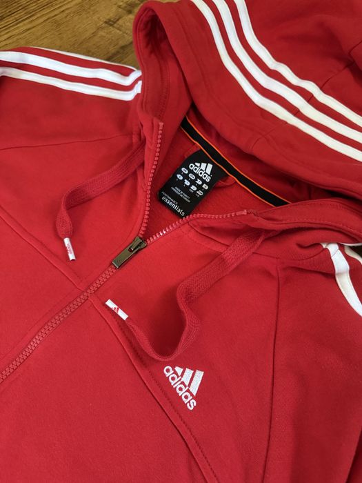Adidas Essentials суичър