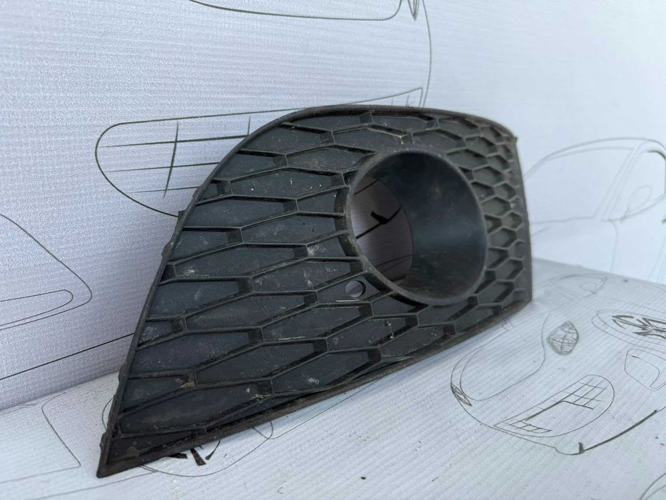 Grila Proiector Stanga Fata Seat Altea Freetrack / XL Cod OEM 5P9853665A (5C2)