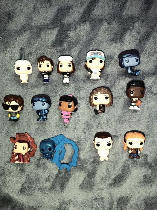 Продаю фигурки осд