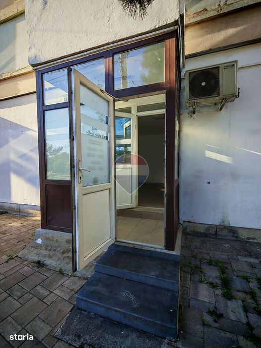 Spațiu comercial de vânzare - 51 mp, vitrină stradală Calea Severinul