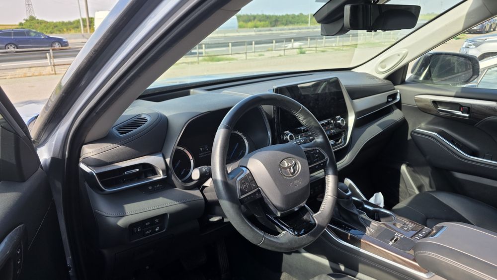 Toyota Highlander Hybrid