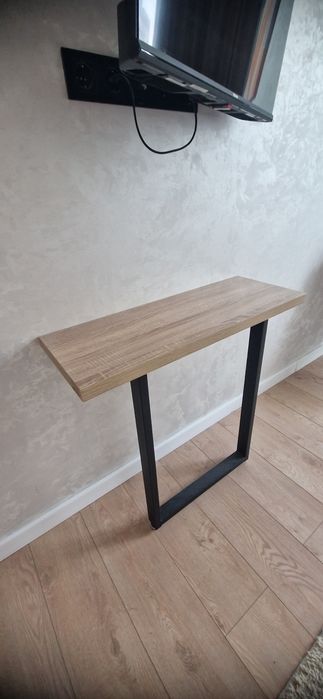 Консоль стол продам
