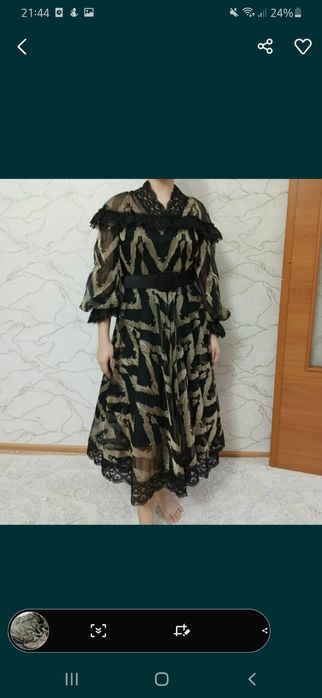 Красивое Вечерний платье