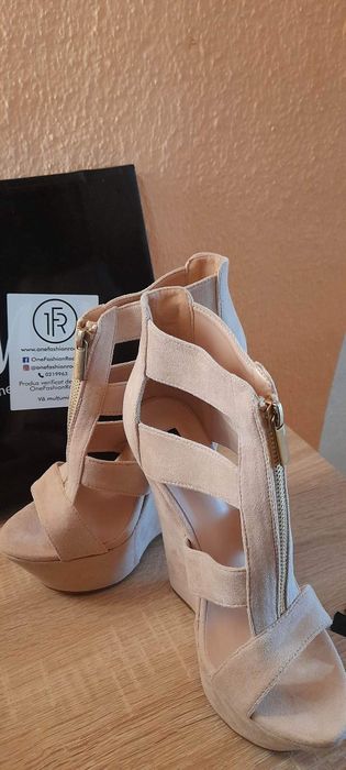 Platforme noi în cutie