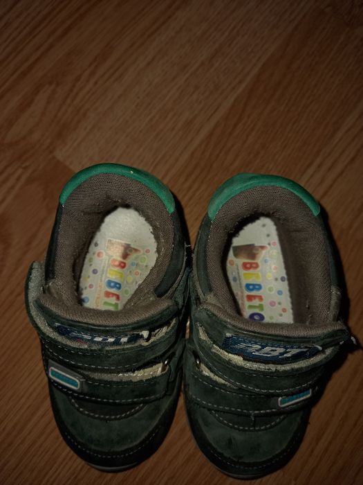 Кожаный осенний ботинки