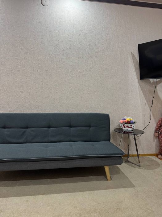 Srochna mebel sotiladi, made in china